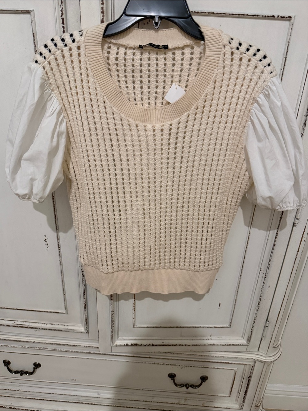 Zara Cream Knit Shell with White Puff Short Sleeves